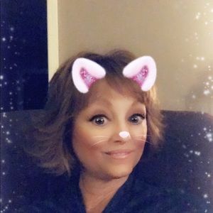 Meet your Posher, Christy